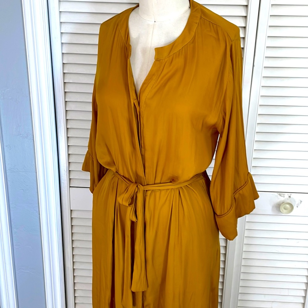 DRA LA Kimono style button down dress satin feel cover up